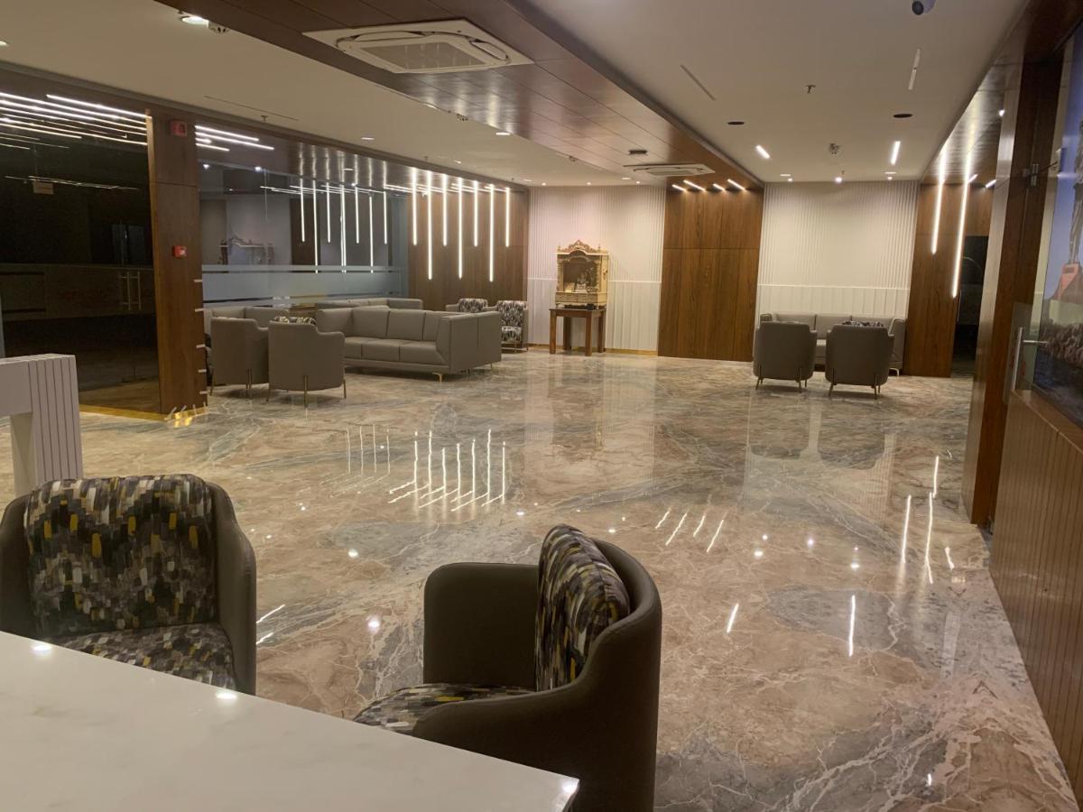 Comfort Inn , Statue Of Unity Kevadia Exterior photo