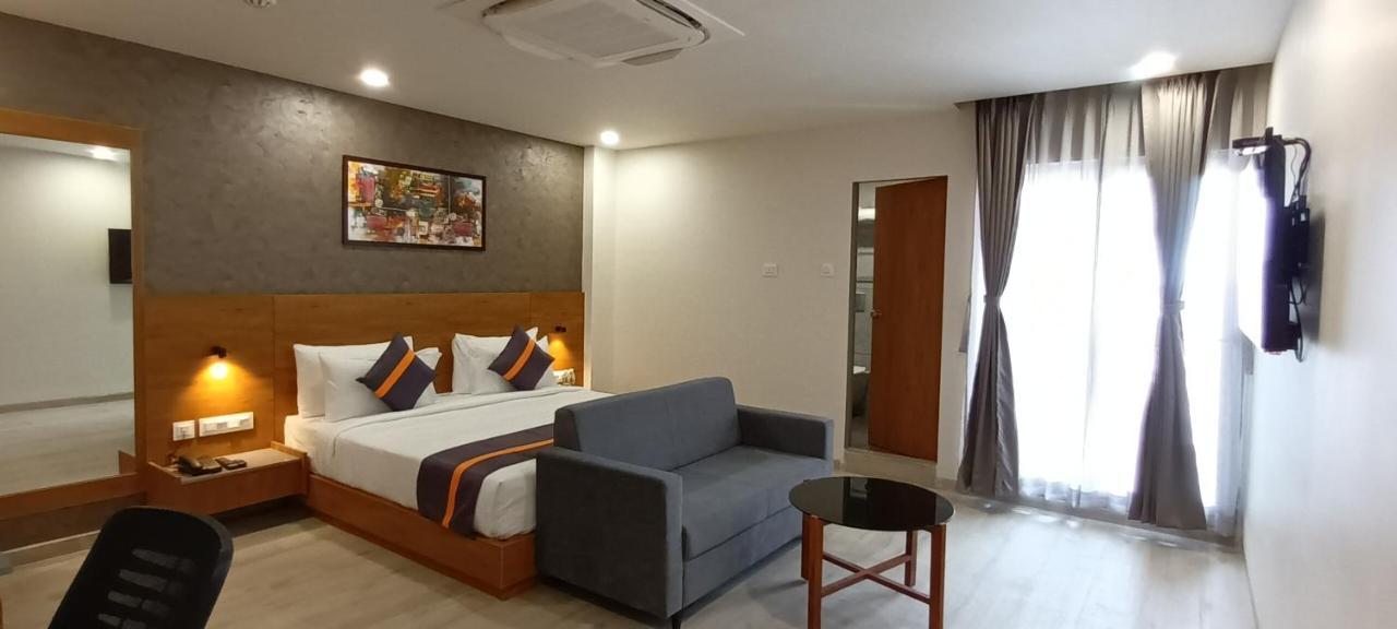 Comfort Inn , Statue Of Unity Kevadia Exterior photo