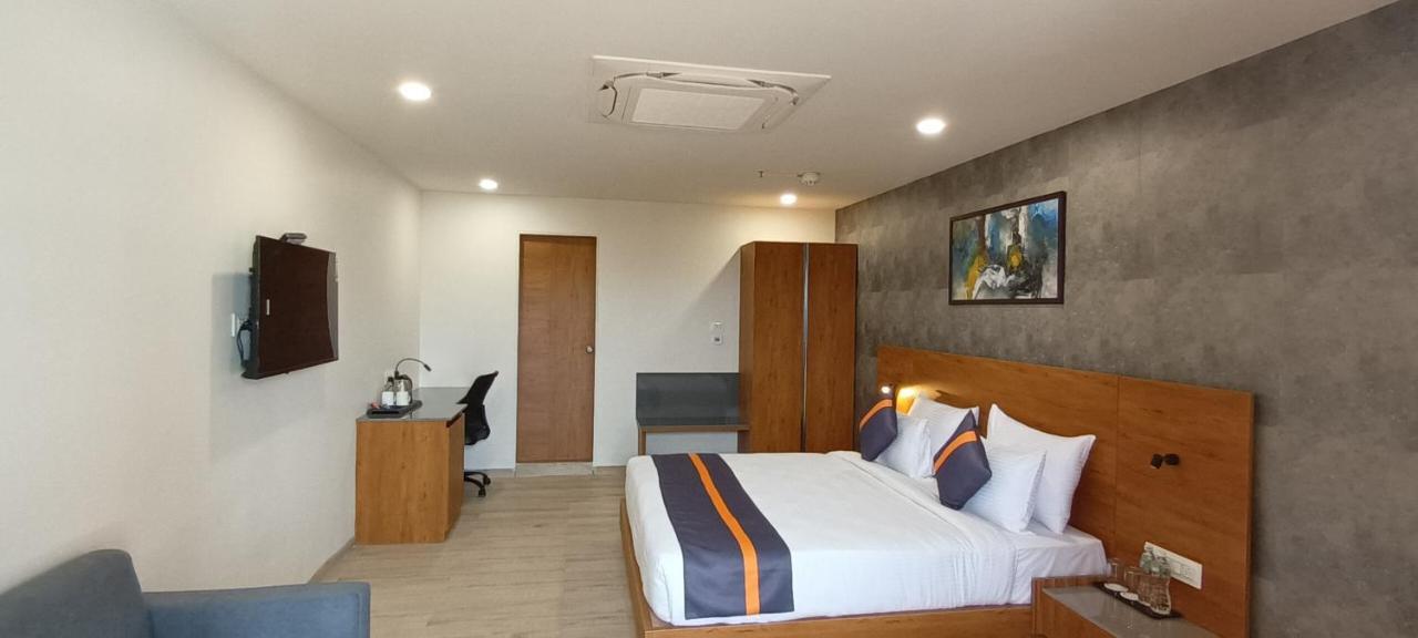 Comfort Inn , Statue Of Unity Kevadia Exterior photo