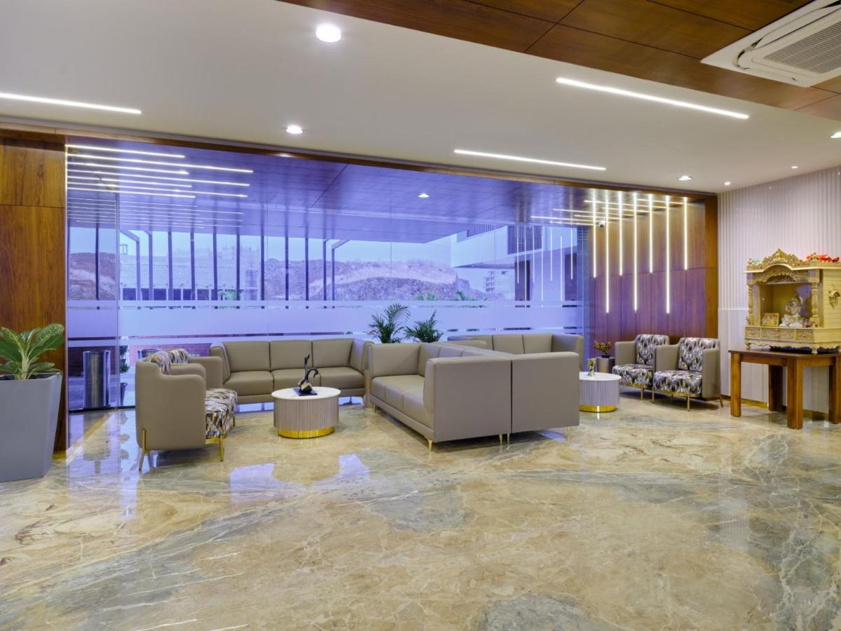 Comfort Inn , Statue Of Unity Kevadia Exterior photo