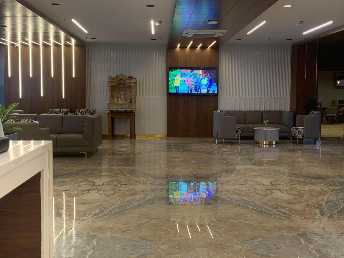 Comfort Inn , Statue Of Unity Kevadia Exterior photo